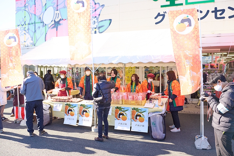 宮田ゼミ産学官連携「夕焼け姫」化粧箱デザイン＆PRイベント参加