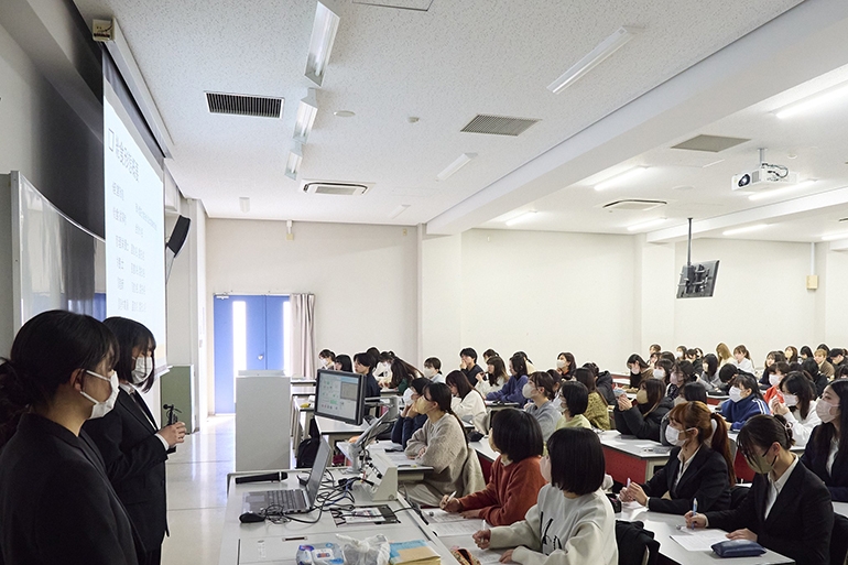 健康栄養学科「臨地実習」報告会