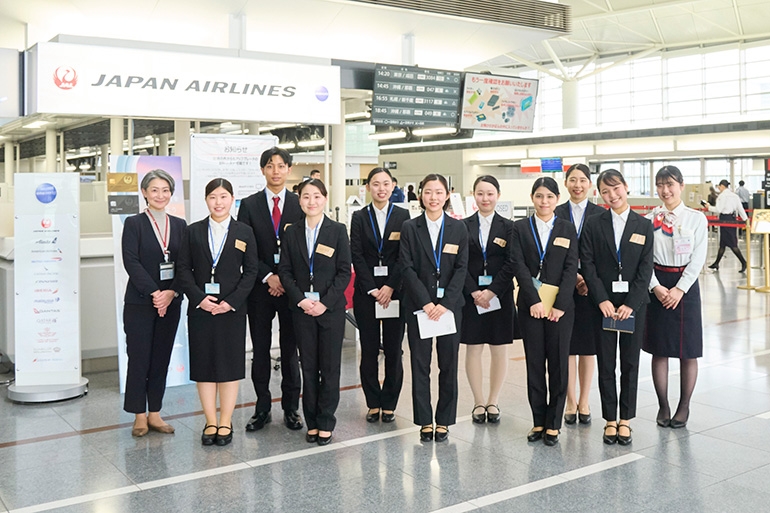 交流文化学部 JALエアラインスクール短期集中講座
