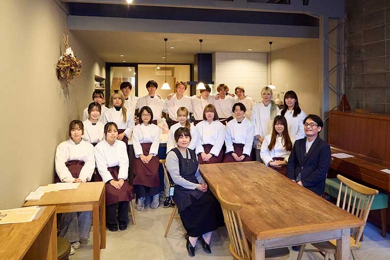 食創造科学科　加藤ゼミ・玉田ゼミ ガレット提供