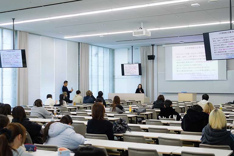 創造表現学会主催講演会 知求儀 「メディアを超えた先に何があるかーミュージアム体験の長期記憶研究によるアプローチ」