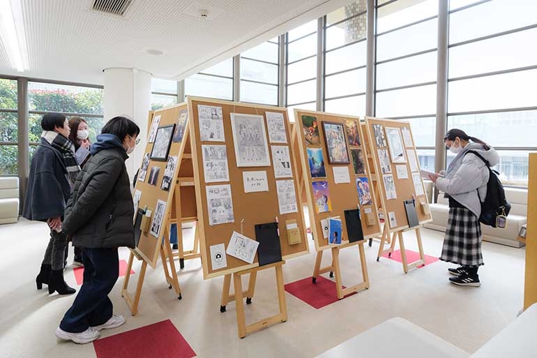 シミズヒトミゼミ・吉田朝香ゼミ合同 卒業制作展覧会