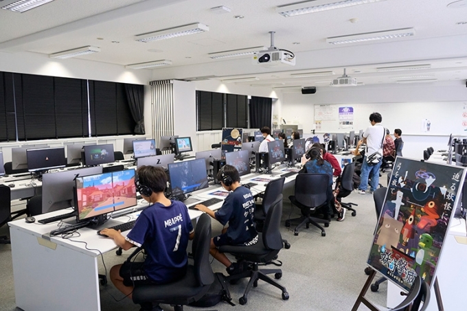 人間情報研究会「自作デジタルコンテンツ展示」