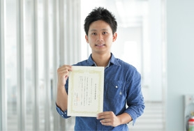 学会発表という貴重な経験を通じて、研究のおもしろさ、奥深さを実感しました。