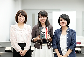 先を見据えた緻密な立論で、真摯に戦う大塚ゼミ。 他大学とのディベート大会に出場し、確かな成果を手にしました。