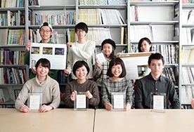 初めての学外コンペで栄えある賞を受賞。仲間と全力を尽くし、生涯の宝物を手にしました。