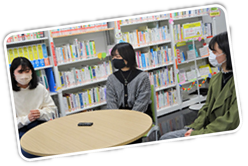 左から 辻さん、小嶋さん、栗木さん