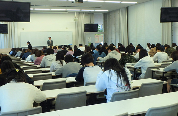 「日本語検定」学内団体受検の実施（11月10日）